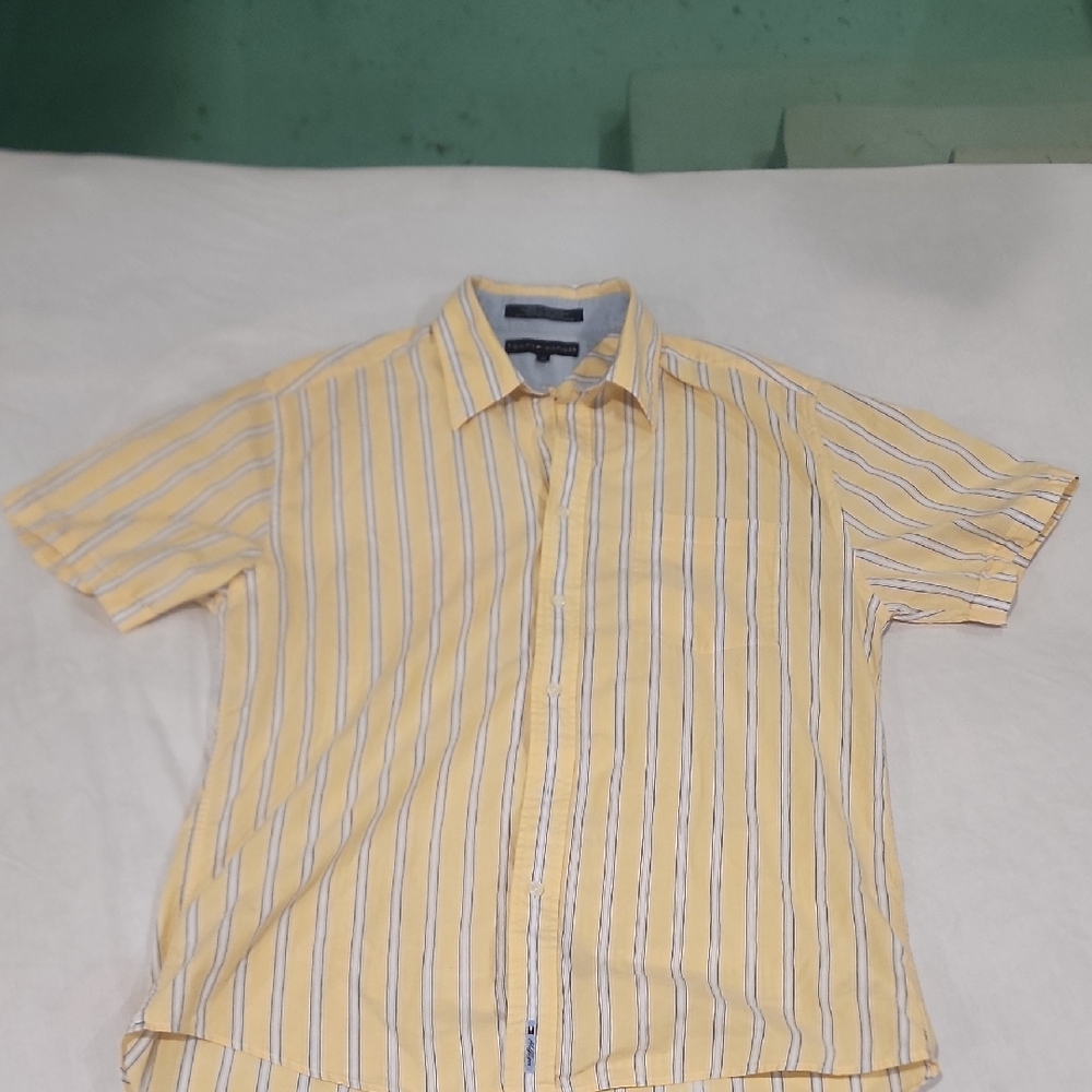 Tommy Hilfiger Yellow and Blue Plaid Casual Button Down Shirt